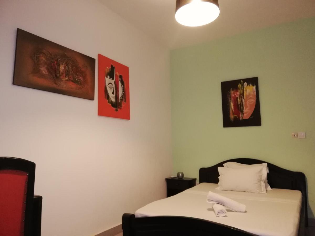 Residence Mga Hotel Ouidah ภายนอก รูปภาพ