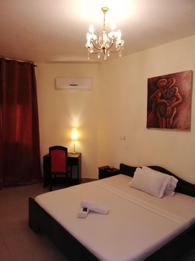 Residence Mga Hotel Ouidah ภายนอก รูปภาพ
